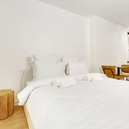 Cozy In The Bastille Neighborhood 아파트 *