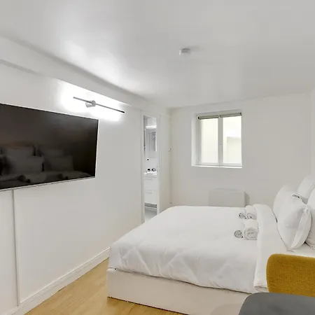 Cozy In The Bastille Neighborhood Apartament Paryż