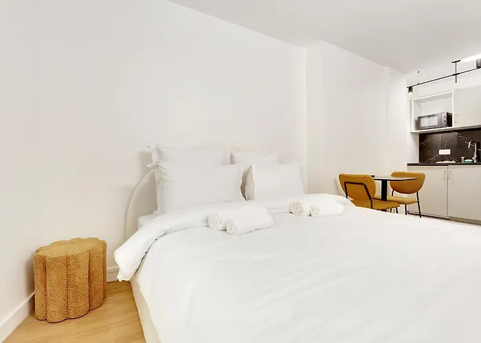 Cozy In The Bastille Neighborhood Apartament *